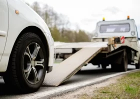 5 Essential Tips to Choose a Reliable Car Wrecker
