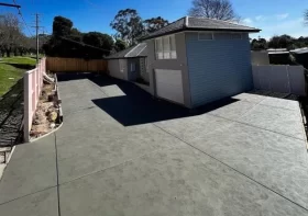 The Appeal of Stipple Finish Concrete for Modern Driveways